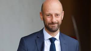 Fonction publique et services publics