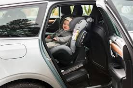 Une voiture confortable pour les seniors. Securitaire Pratique Pour Moi Confortable Pour Bebe Un Siege Auto