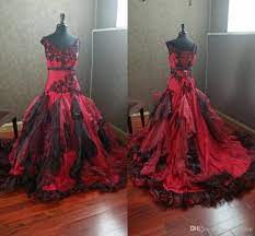 Discount Burgundy And Black Gothic Wedding Dresses Off The Shoulder Appliques Ruffles Organza B Wedding Dress Sample Sale Organza Bridal Wedding Dresses Unique