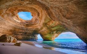 Portugal, country lying along the atlantic coast of the iberian peninsula in southwestern europe. Portugaliya Strana Chudes I Skazok Tur Na 10 Dnej Po Marshrutu Erisejra Fatima Mafra Evora Gimarajnsh Braga Sintra Tomar Obidush Kashkaish