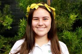 Shari Dillon's Instagram, Twitter & Facebook