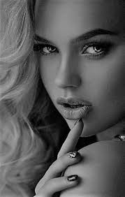 Black And White Portrait Photoshop Photography Logo Design Photoshop Cs6 Canon Dslr Photography Tutorial For Beg Beg Can In 2020 Beauty Photography Beautiful Girl Face Black And White Portraits