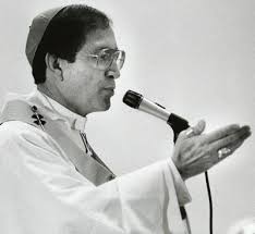 Former Archbishop Robert Sanchez dies at 77