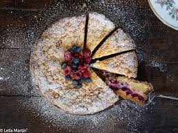 Gateau Aux Fruits Rouges Et Au Fromage Blanc Kasestreuselkueche Recette Gateau Fruits Rouges Fromage Blanc Gateau Fruit
