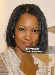 25 Photos & High Res Pictures