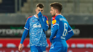 Holstein kiel gegen jahn regensburg abgesetzt. 2 Bundesliga Holstein Kiel Erneut In Quarantane Spiel Gegen Jahn Regensburg Abgesagt Eurosport
