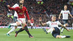 Tottenham Berhasil Tundukan Manchester United 2 1 Di White Hart Lane Tottenham Hotspur Manchester United Manchester
