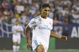 Hakkında merak edilenler, futbol kariyeri, kısaca hayatı ve biyografi bilgileri. Football Achraf Hakimi Signe Le Premier But D Un Joueur Marocain Avec Le Real Madrid