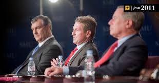 Dallas, Fort Worth Voters Greet Mayoral Races With Yawns