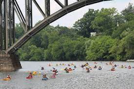 On wednesday night and into thursday morning, flooding. More Than 200 Sojourners To Paddle The Schuylkill River News Pottsmerc Com