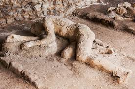 Frozen in Time: The Citizens of Pompeii Fossilized by Volcanic Ash | The  Vintage News