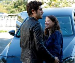 Bizim Hikaye Kanatsiz Kuslar Siyah Inci Ver Elini Ask Ve Yuz Yuze Dizilerinin Rekabetini Izleyecegimiz 26 Ekim 2017 Per Turkish Actors Romantic Songs Actors