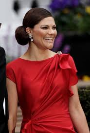 Wedding happy and wedding dinner on pinterest wedding dinner makeup hairdo romantic curl twisted hairstyle ? Royal Wedding Which Princess Had The Prettiest Hairstyle At The Pre Wedding Dinner Glamour