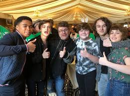 The Gangs All Together Again Cute Actors It Movie Cast Im A Loser