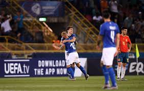 Golazo de chiesa dio ventaj a italia hasta el tiempo extra ante austria. Federico Chiesa Doppietta Trascina L Italia Under 21 Battuta La Spagna In Rimonta 3 1 Pagelle Firenze Post