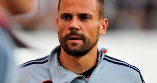 Jornal: após "flagra", Cavalieri se separa de mulher e amante