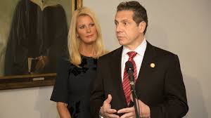 A former cuomo aide introduced the two at a cocktail party in the hamptons. Tv Chef Sandra Lee Diagnosed With Breast Cancer Ny Gov Andrew Cuomo Her Boyfriend Taking Personal Time Ktla