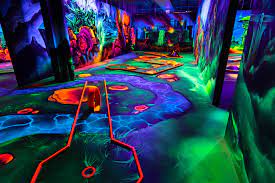 Finde günstige immobilien zum kauf in halle. 3d Blacklight Minigolf Im Bwg Erlebnishaus Du Bist Halle