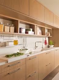Cocina Pequena Con Alacenas De Madera Muebles De Cocina Modernos Decoracion De Cocina Moderna Muebles De Cocina