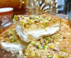 Chef Aseel On Instagram بسبوسة القشطة ولا الذ لا اسهل من حساب الجميله Beautyandfood11 كوب سميد كوب حليب بودر Dessert Recipes Food Recipes