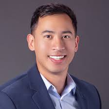 Mark Kong's Instagram, Twitter & Facebook