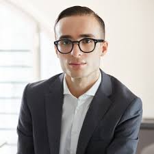 Ricopro una nuova posizione lavorativa: Executive Assistant presso Spencer… 