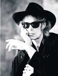 Stag is praised for internet singalong