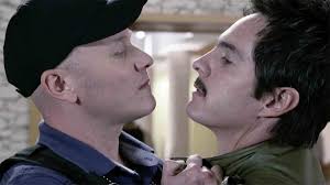 El Chema logra decirle a Rojo que Mabel lo traicionó entregándolo a la  D.E.A. ¿Lo rescatarán? @MauOchmann @aribrickman