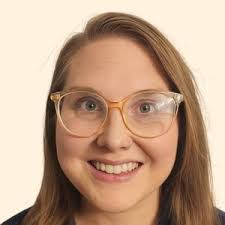 Nancy Craven's Instagram, Twitter & Facebook