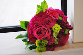 I ended up using as inspiration the flowers they used. Green Weddings Annateague