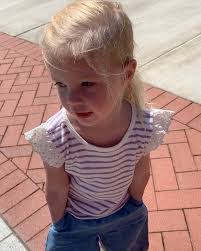 Jane Rector's Instagram, Twitter & Facebook