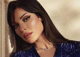 نادين نجيم في أجرأ إطلالاتها و المتابعون يا عفو الله in 2021 nose ring fashion nose