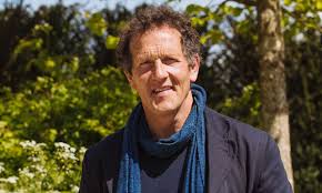 When peat is spread on the ground, its carbon quickly turns into carbon dioxide. Gardeners World Star Monty Don Forced To Defend His Private Garden Hello