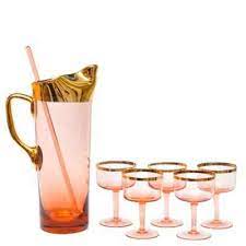 Vintage Cocktail Glasses And Sets From The Hour I M In Love Vintage Cocktail Glasses Vintage Drinking Glasses Vintage Bar