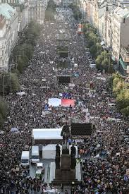 Zájem o demonstrace totiž klesá. Demonstrace Proti Benesove A Babisovi Na Vaclavskem Namesti Milion Chvilek Pro Demokracii Aktualne Cz
