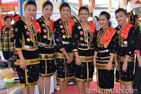 Maybe you would like to learn more about one of these? Pakaian Tradisional Etnik Etnik Di Sabah Maruwiah Ahmat