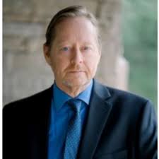 Dave & Buster's names a CFO, Wienerschnitzel adds a development chief and  more restaurant executive moves