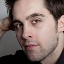 He also occasionally appeared in films. Neil Robinson La Opera