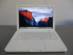 Apple Macbook Unibody Laptop Mid 2010 2 4ghz Intel Core 2 Duo 4gb Ddr3 Ram 250gb Hard Drive 13 3 Screen Macos Apple Macbook Macbook Unibody Macbook Laptop