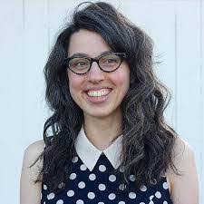 Autumn Giles's Instagram, Twitter & Facebook