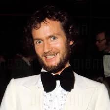 Kenny Everett (@TheKennyEverett)