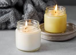 Soy vs. Paraffin Candles: What's the Difference? – Zuzu Candle