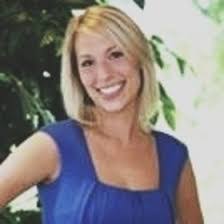 Leah Donahue's Instagram, Twitter & Facebook