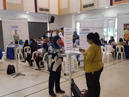 Locate the 'name tag' section. E2i S Career Fair