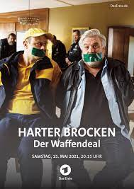 Der waffendeal (das erste) überstürzen sich in einem maße, dass koops nicht einmal zum specksteinschnitzen kommt, einem hobby, dem er in gemütlicheren zeiten frönt. Harter Brocken Der Waffendeal Film 2021 Filmstarts De