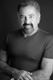 Paul Klug's Instagram, Twitter & Facebook