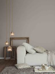 Aber auch details in gold unterstützen den warmen look. Graue Wand Im Wohnzimmer Alpina Feine Farben No 06 Dacher Von Paris Graue Wande Wohnzimmer Graue Wande Wandfarbe Wohnzimmer