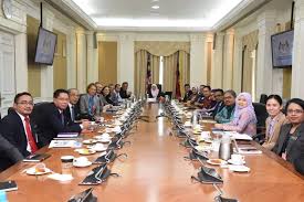 Maszlee malik, melapor diri di kementerian pendidikan malaysia hari ini. Kementerian Pendidikan Malaysia Kpm Dr Maszlee Malik Facebook