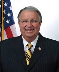 Beryl Brooks's Instagram, Twitter & Facebook