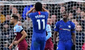 Catch the latest west ham united and chelsea news and find up to date football standings, results, top scorers and previous winners. Chelsea 0 1 West Ham Frank Lampard S Blues Blank In London Derby Aaron Cresswell Winner Football Sport Express Co Uk